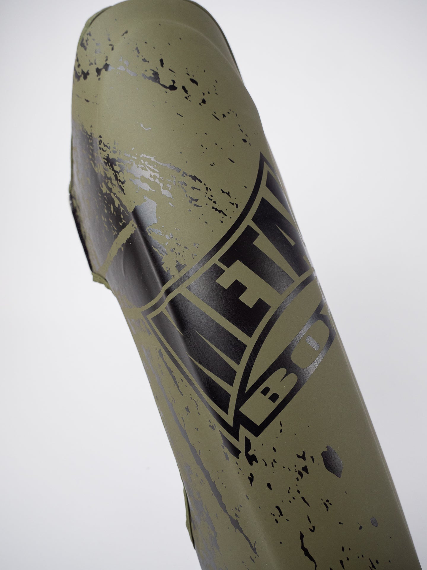 Espinillera con protector de pie Muay Thai Metal Boxe Blade