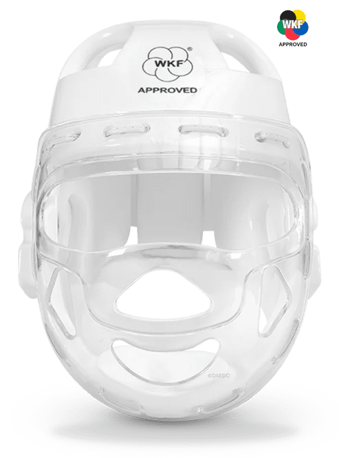 Detail pelindung tetap dari plastik tahan benturan pada helm Karate Daedo.