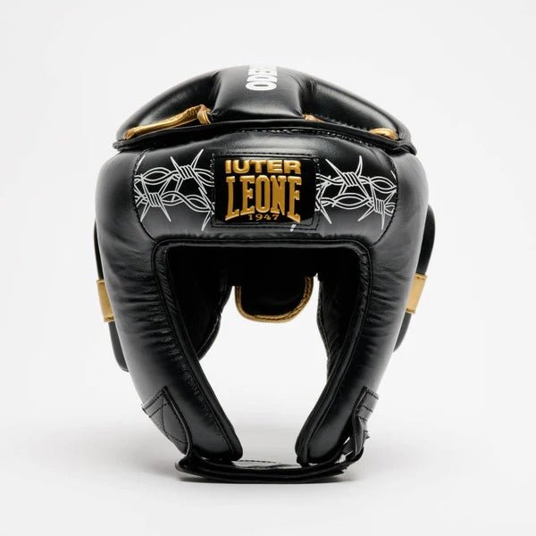 Vista frontal del casco LEONE x IUTER Barbed Wire con protección para los pómulos