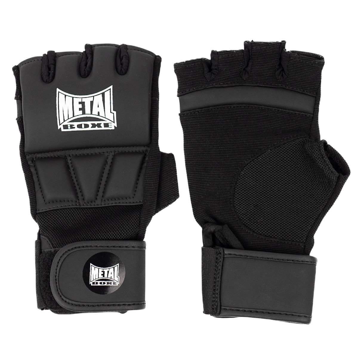 Tampilan depan sarung tinju kebugaran Metal Boxing hitam