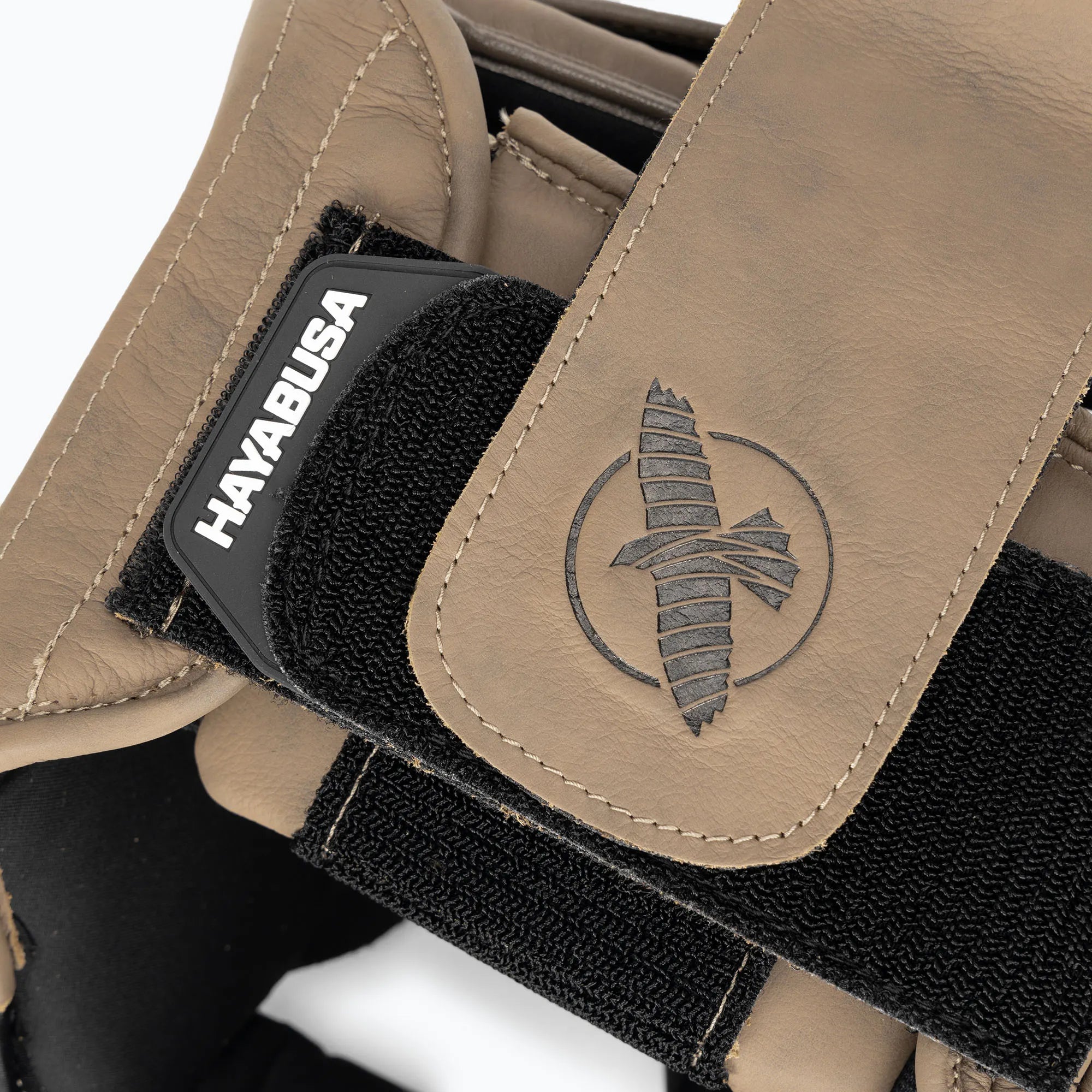 Casco Integral Hayabusa T3 LX - Cuero Fino Protector de Mejillas y Protector Frontal