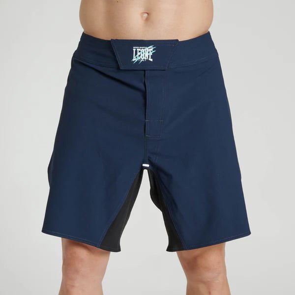 Vue de face du short MMA Leone Primal Instinct bleu roi