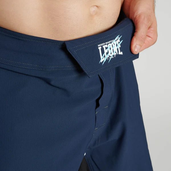 Détail technique de la fermeture à la taille du short bleu Leone Primal Instinct