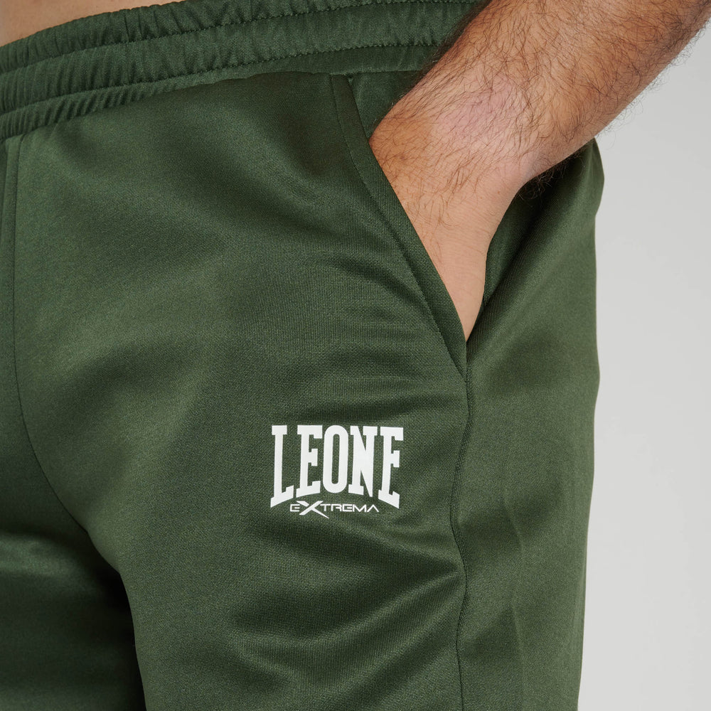 Pantalones Deportivos León Logo