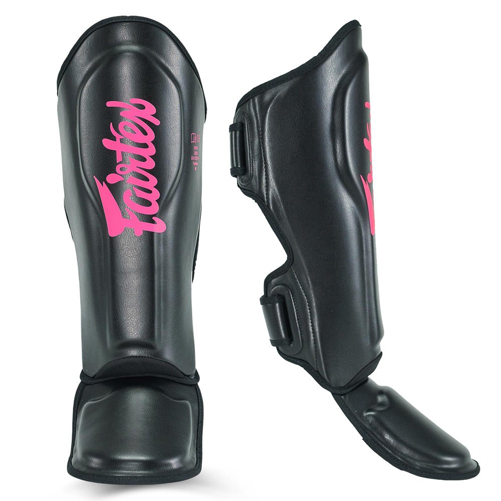 Espinillera FXB Fairtex combinación negra y rosa para luchadores europeos
