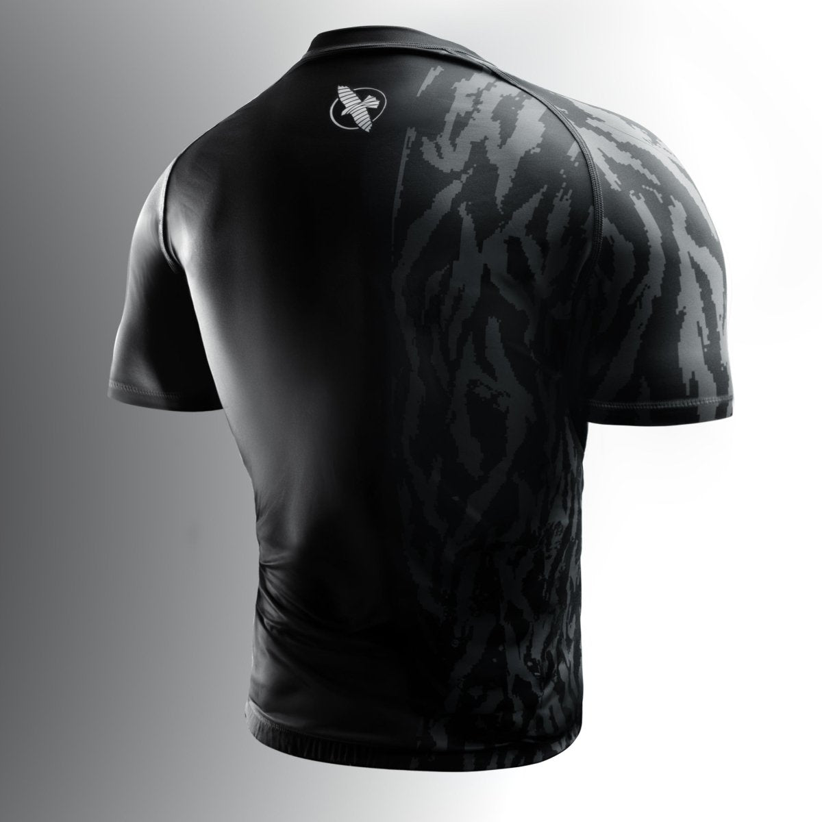 Parte trasera de la licra negra Hayabusa Apex para MMA y BJJ