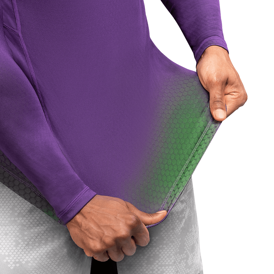 Vista del interior de la lycra Hayabusa Fusion violeta/verde, detalle de las costuras planas reforzadas