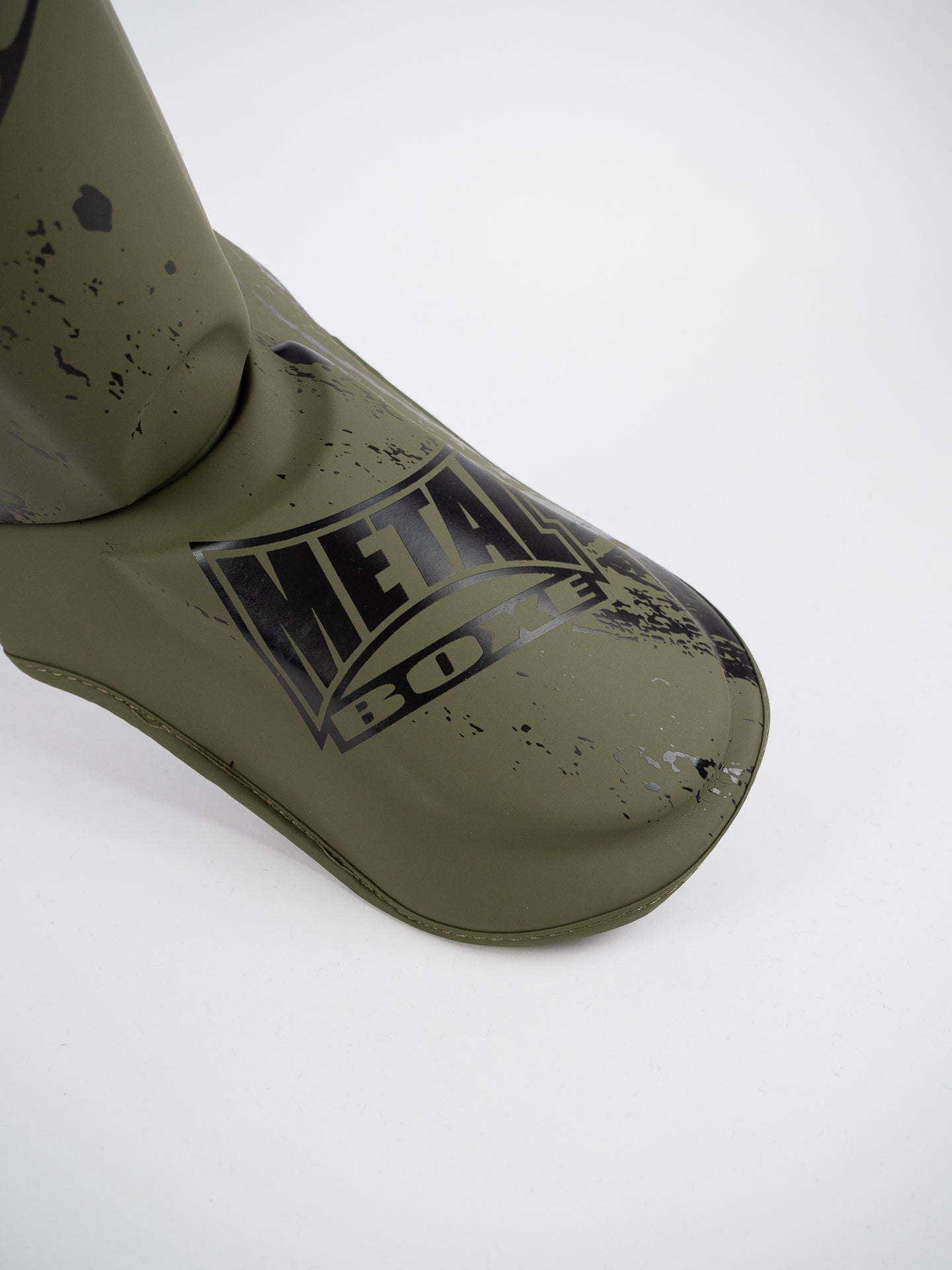 Espinillera con protector de pie Muay Thai Metal Boxe Blade