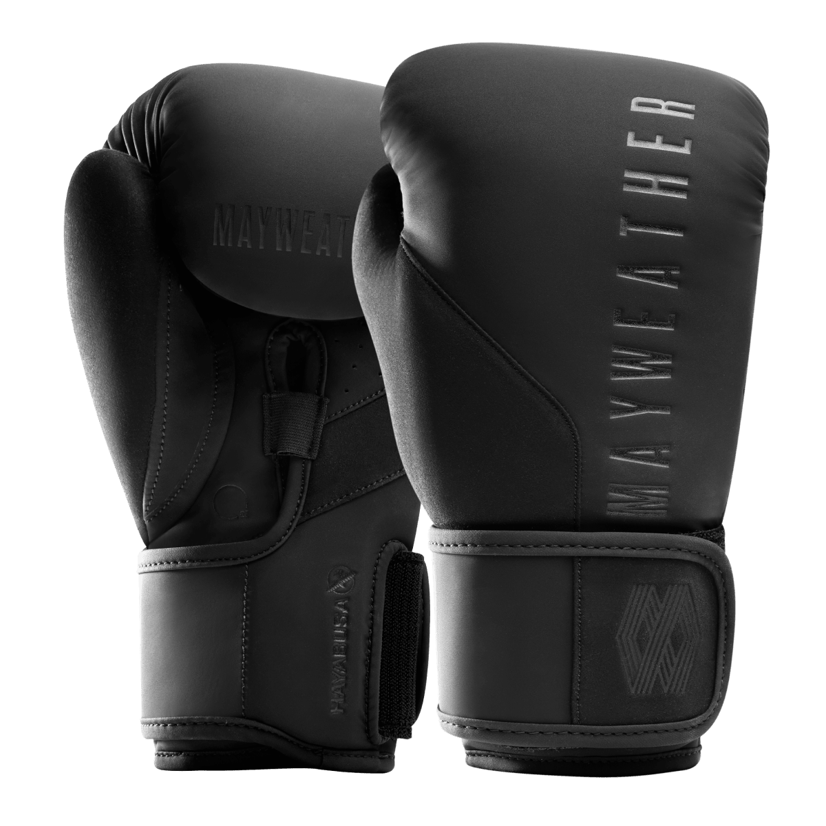 Gants de boxe Mayweather Champ totalement noirs vus de face au premier plan