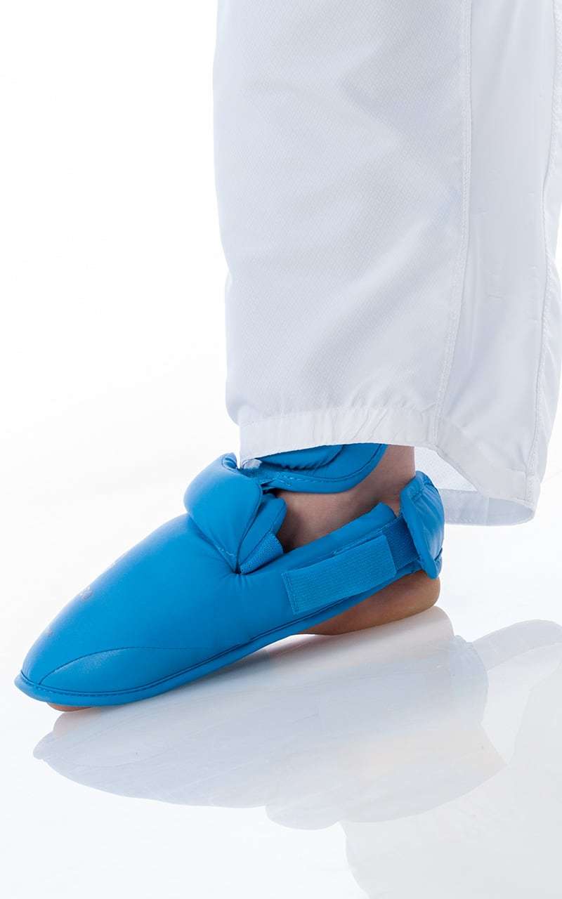 KARATEGI KUMITE Tokaido WKF Velcro Ajuste Delgado