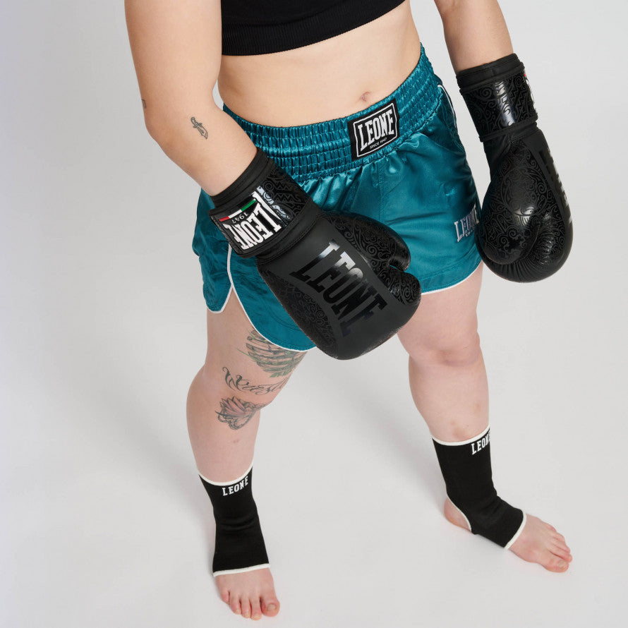 Pantalones cortos de Muay Thai para mujer Leone Básico